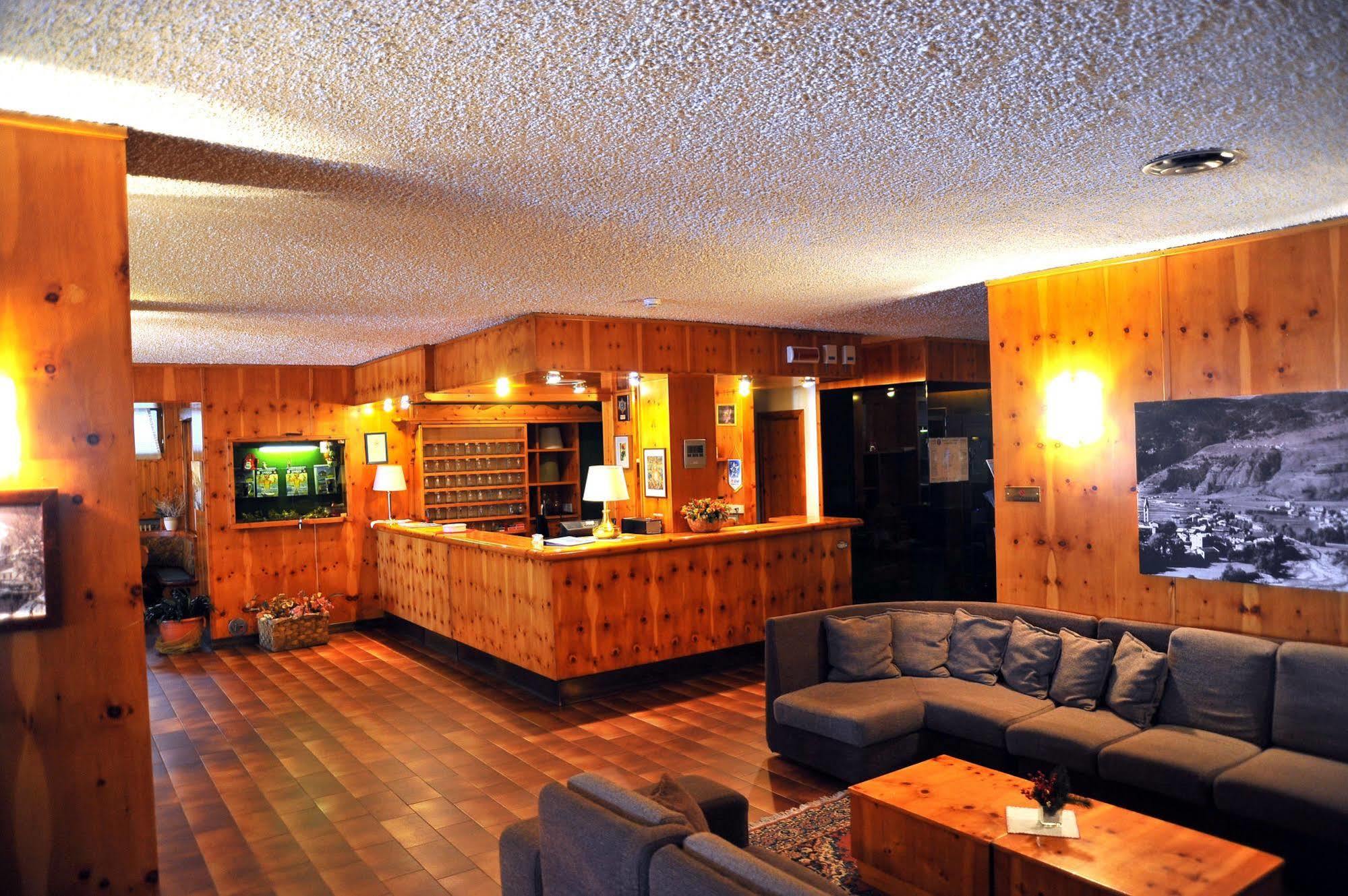 Hotel Nazionale ボルミオ エクステリア 写真