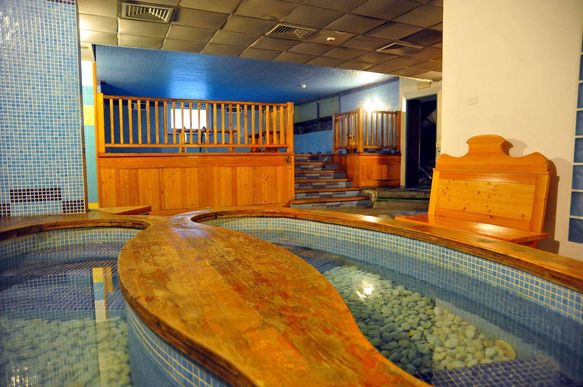 Hotel Nazionale ボルミオ エクステリア 写真
