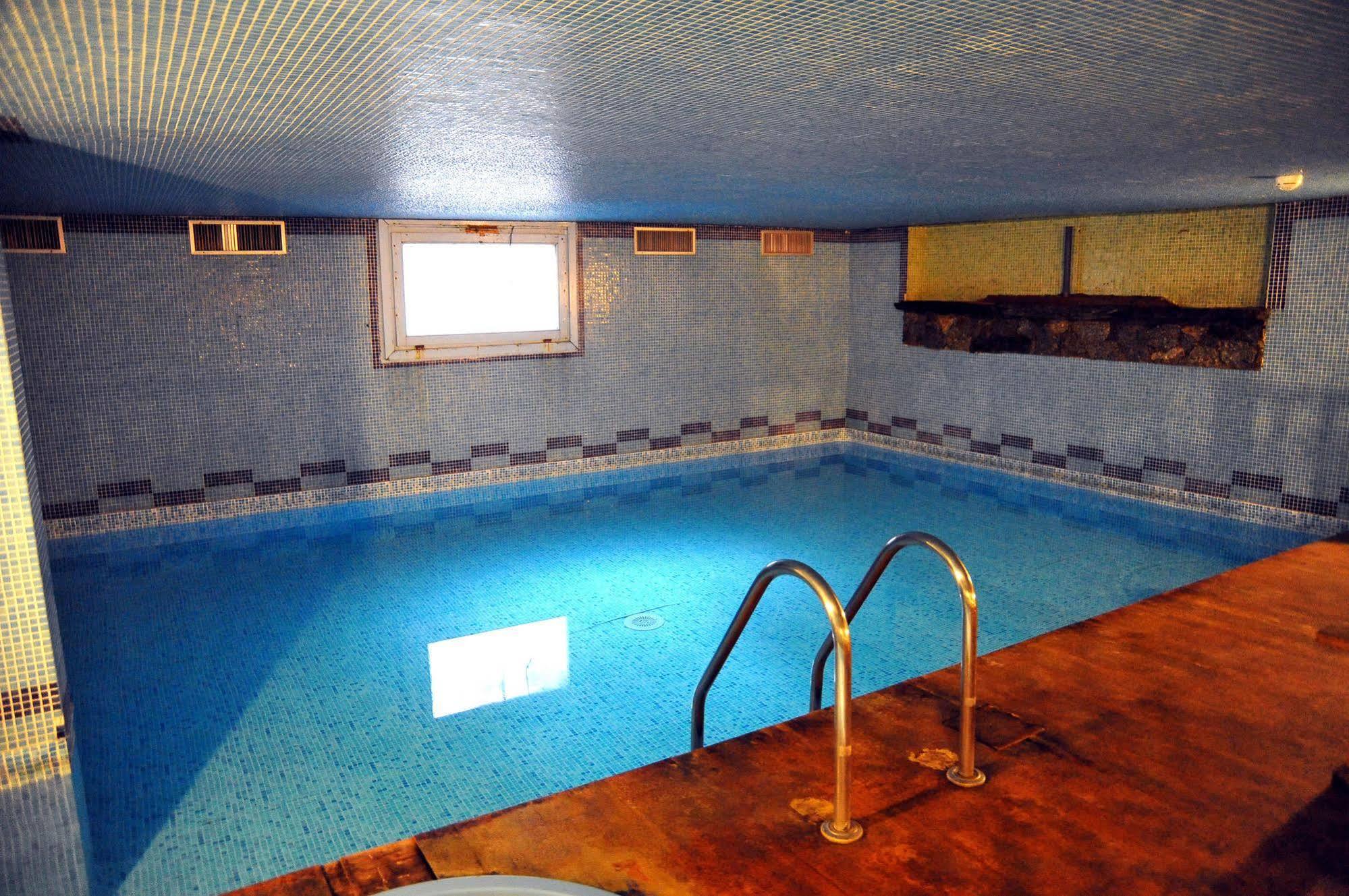 Hotel Nazionale ボルミオ エクステリア 写真